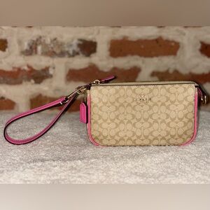 Coach Nolita 19 Small Purse/Wristlet